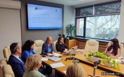 Чудомир оживява с 3D мапинг спектакъл върху сградата на общината