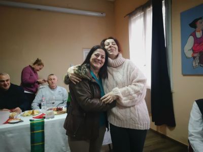 В казанлъшкото село Бузовград отличиха най-добрите майстори на домашни вина