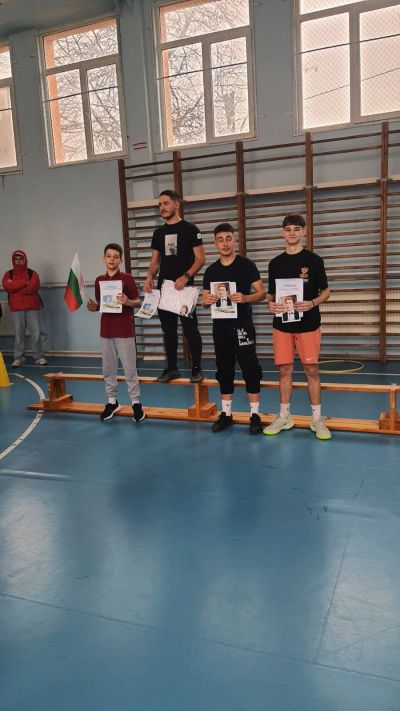 За първи път училищно състезание “Лъвски скок“ в Механото