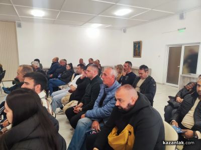 В Павел баня учредиха национално сдружение на розопроизводителите