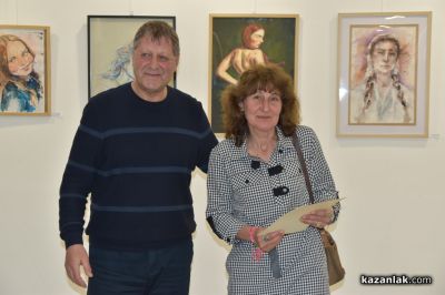 Традиционната изложба “Женското начало“ представи красота, талант и вдъхновение в Казанлък