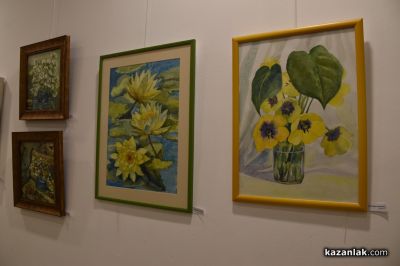 Традиционната изложба “Женското начало“ представи красота, талант и вдъхновение в Казанлък