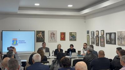 Годишната среща на розопроизводители и розопреработватели се проведе в Казанлък