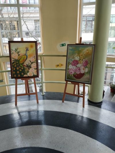 Изложба на Даниела Колева и арт ателие за деца озариха библиотека „Искра“