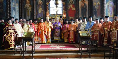 Митрополит Киприан отбеляза 50-годишния си юбилей / Новини от Казанлък