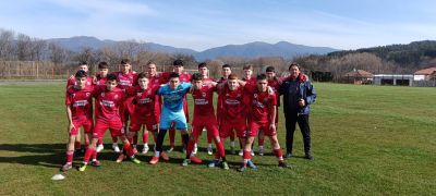 „Розова долина“ надви „Берое“ на старта на първенството / Новини от Казанлък