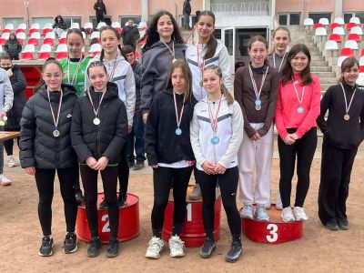 Злато и сребро за ОУ “Мати Болгария“ от Общинското първенство по лека атлетика / Новини от Казанлък