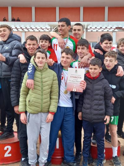 Злато и сребро за ОУ “Мати Болгария“ от Общинското първенство по лека атлетика