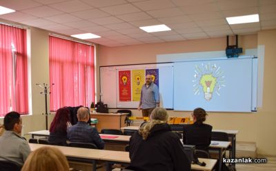 Ученик от Механото грабна голямата награда от конкурса „Моето изобретение, което ще промени света“