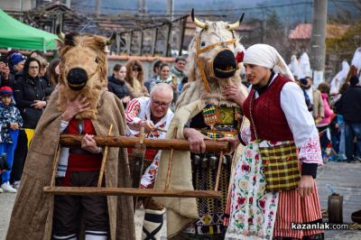Националният фестивал на маскарадните игри „Старци в Турия“ събра участници и гости от цялата страна