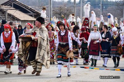 Националният фестивал на маскарадните игри „Старци в Турия“ събра участници и гости от цялата страна
