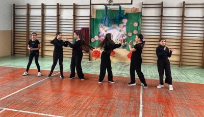 „Пролетна феерия“ завладя ОУ „Чудомир“