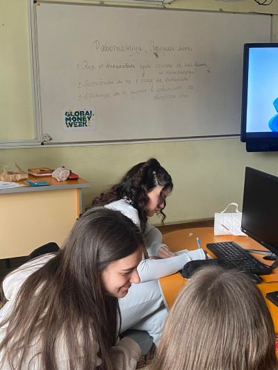 Световна седмица на парите в ПГЛПТ