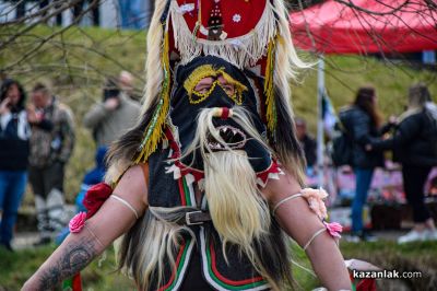 Кукерски състави от няколко общини ще дефилират в казанлъшкото село Шейново / Новини от Казанлък