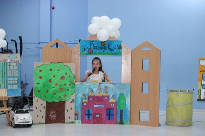 С иновативен театрален урок, учениците от ОУ ,,Мати Болгария“ отбелязаха Световната седмица на парите