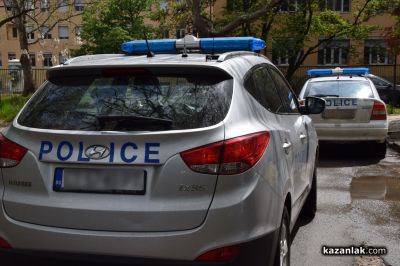Хванаха в Казанлък шофьор на лек автомобил с почти 2 промила алкохол  / Новини от Казанлък
