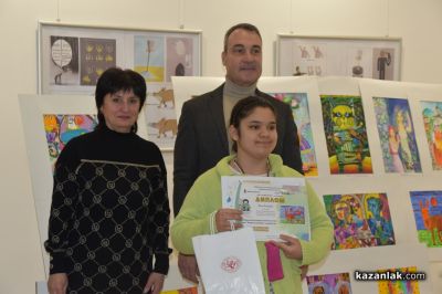 Десетки млади таланти с награди от националните конкурси „Малките нашенци“ и „Присмехулници“ в Казанлък