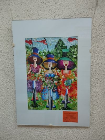 Талантливите художници от школа „Живопис“ подредиха красива изложба в казанлъшката библиотека “Искра“