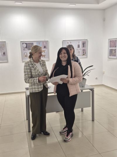 35 новородени получиха еднократна финансова помощ от Община Казанлък 