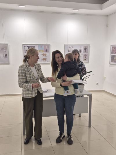 35 новородени получиха еднократна финансова помощ от Община Казанлък 