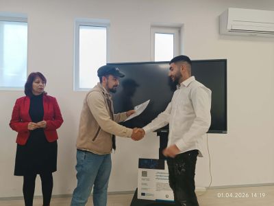 Ученици от ПГЛПТ получиха удостоверения за придобит практически опит в проект „Модернизиране на професионалното образование и обучение“