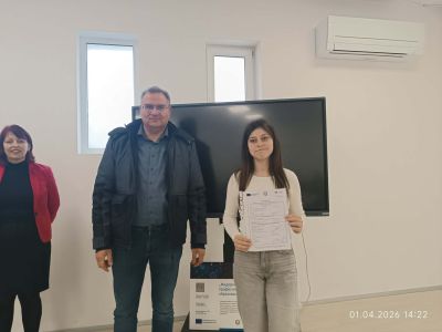 Ученици от ПГЛПТ получиха удостоверения за придобит практически опит в проект „Модернизиране на професионалното образование и обучение“