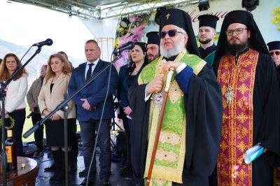 На Цветница - митрополит Киприан стана почетен гражданин на Мъглиж