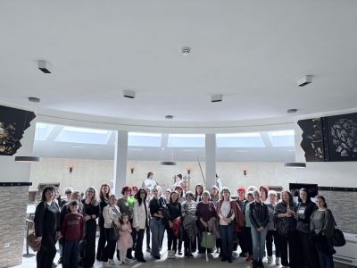 Кметът на Казанлък покани медицинските сестри от детските градини и училища на официална вечеря в навечерието на 7 април / Новини от Казанлък