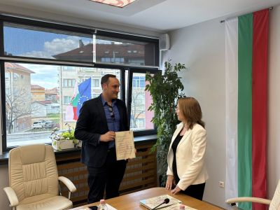 Признание и благодарност: Среща на кмета Галина Стоянова с директорите на здравни заведения 