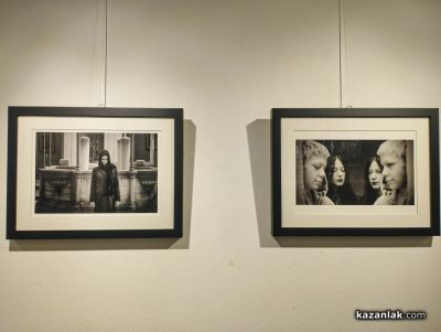 Румен Сомов подреди първата си самостоятелна фотографска изложа в Казанлък 