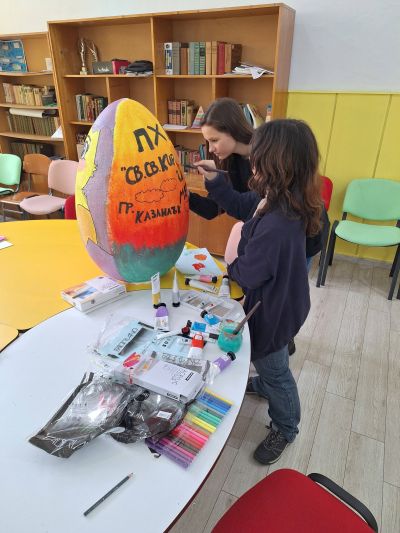 Великденско настроение в Хуманитарната гимназия в Казанлък