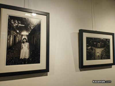 Румен Сомов подреди първата си самостоятелна фотографска изложа в Казанлък 