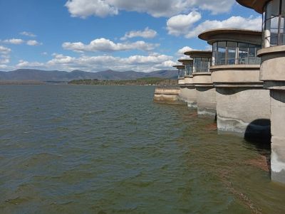 Нивото на язовир “Копринка“ се следи ежедневно, няма опасност от преливане, установи инспекция  / Новини от Казанлък