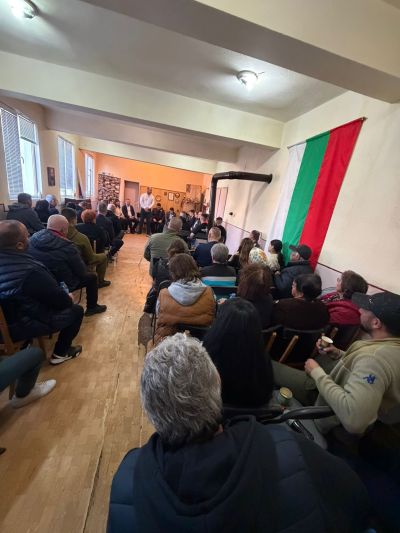 Кандидати за народни представители от ДПС се срещнаха с жителите на с. Копринка