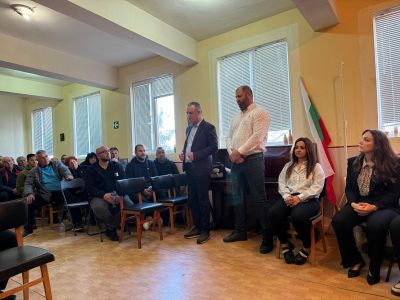 Кандидати за народни представители от ДПС се срещнаха с жителите на с. Копринка