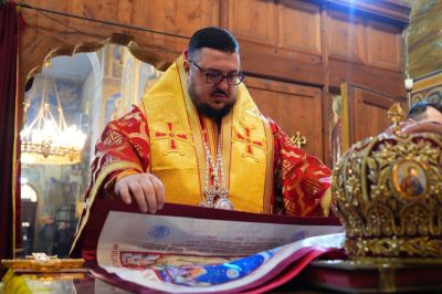 На Светли понеделник - митрополит Киприан служи в храм-паметника “Рождество Христово“