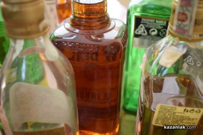 Апаши отмъкнаха цигари и алкохол от магазин в гурковско село  / Новини от Казанлък