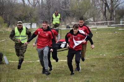 Ученици премериха сили във военно-приложното състезание „Млад рейнджър“ на казанлъшкия учебен полигон „Тюлбе“