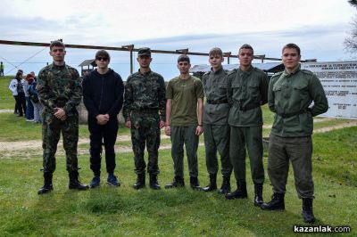  От класната стая до полигона: Десетки ученици участваха във финала на подготовката клуб „Приятели на армията“