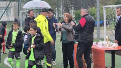 В Казанлък се проведе областен футболен турнир „Училищни лъвчета“ 