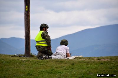 Заключителен етап от подготовката на учениците от клуб “Приятели на армията“ в район Казанлък на 61 СМБ