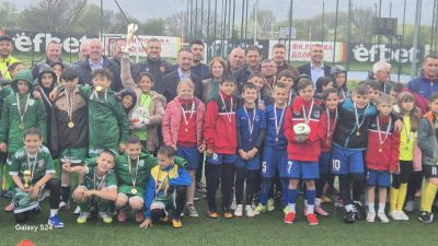 В Казанлък се проведе областен футболен турнир „Училищни лъвчета“  / Новини от Казанлък