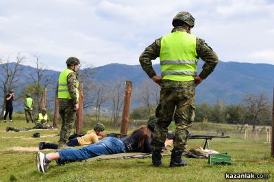 Заключителен етап от подготовката на учениците от клуб “Приятели на армията“ в район Казанлък на 61 СМБ