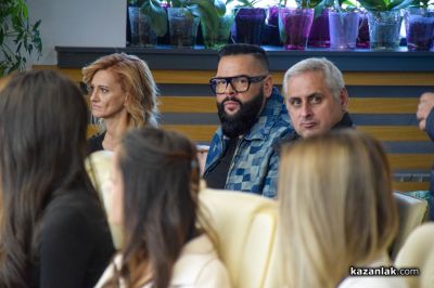 34 девойки влизат в съревнование за короната на Царица Роза 2026