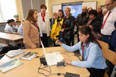 70 години традиции и бъдеще: ПГТТМ откри юбилейните чествания с вдъхновяващ Ден на отворените врати