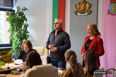 34 девойки влизат в съревнование за короната на Царица Роза 2026