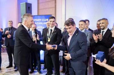 Ротари Казанлък събра 30 000 евро за талантливите деца на града