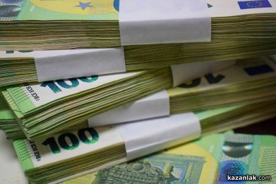 Задигнаха 30 000 евро и златни накити от къща край Казанлък  / Новини от Казанлък