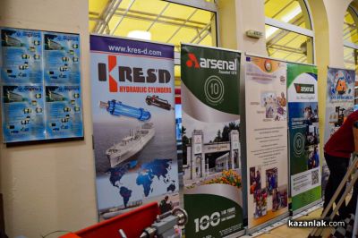 Нови хоризонти за гимназистите: ПГ „Иван Хаджиенов“ представи модерни специалности и силни партньорства