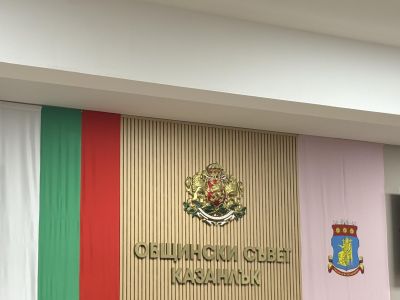 Общинският съвет на Казанлък не е трибуна за политическа агитация / Новини от Казанлък